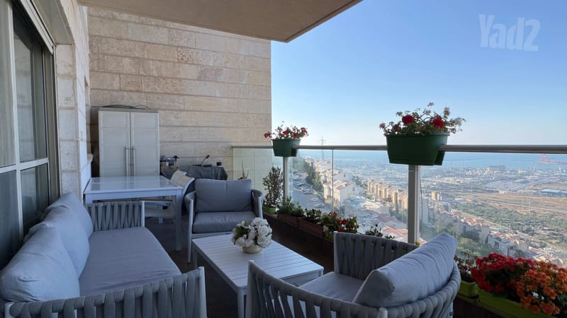 תמונה מיד2 – 5 חדרים • 2,550,000 ₪, הגליל 138, נווה שאנן, חיפה (1)