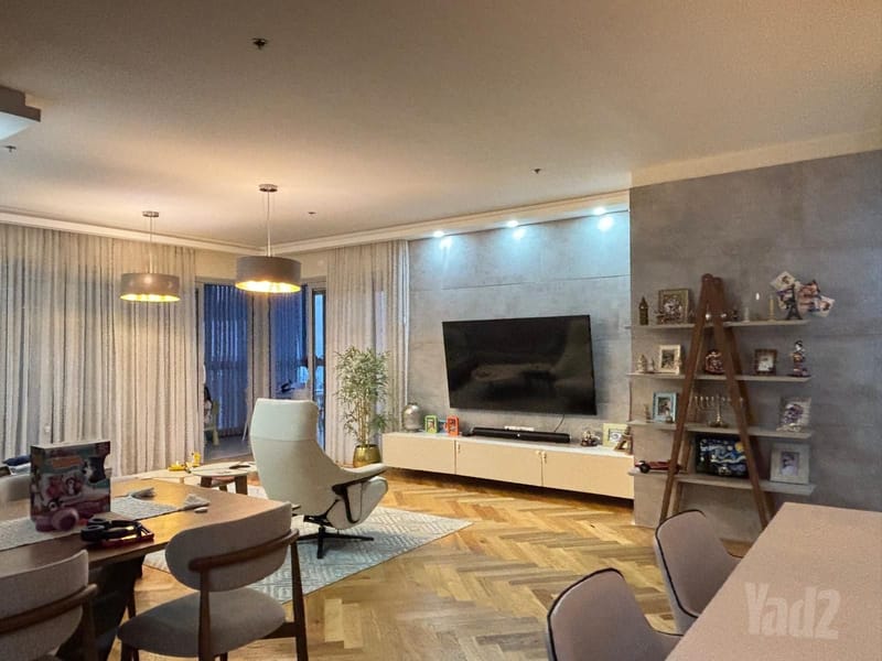 תמונה מיד2 – 5 חדרים • 4,250,000 ₪, K Towers, הקריה - מע"ר, אשדוד (1)