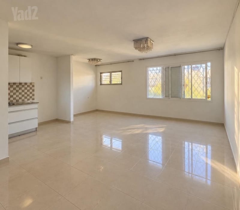 תמונה מיד2 – 4 חדרים • 7,150 ₪, החצב 18, קריית גיורא, אור יהודה (1)