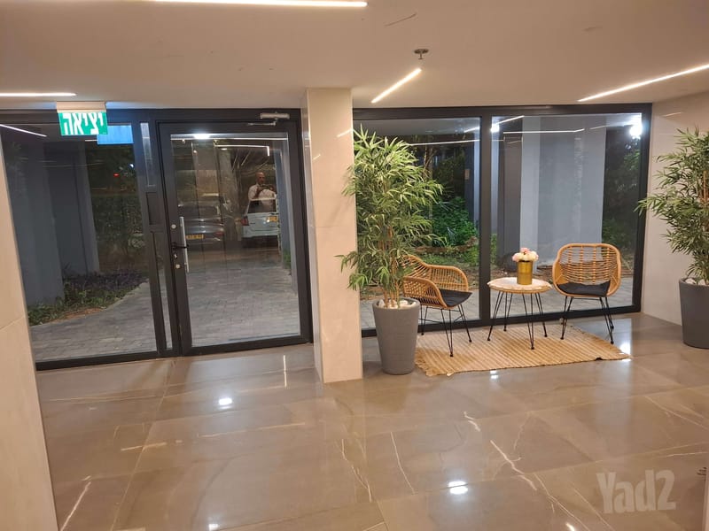 תמונה מיד2 – 5.5 חדרים • 7,600 ₪, בקעת הירדן, גני תקווה, גני תקווה (1)