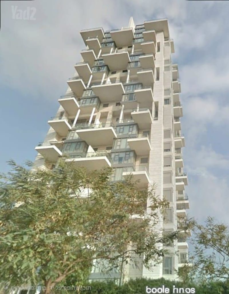 Photo from Yad2 – 3 Rooms • ₪7,000, גולדה מאיר 13, Kiryat Rishon, Rishon LeZion (1)