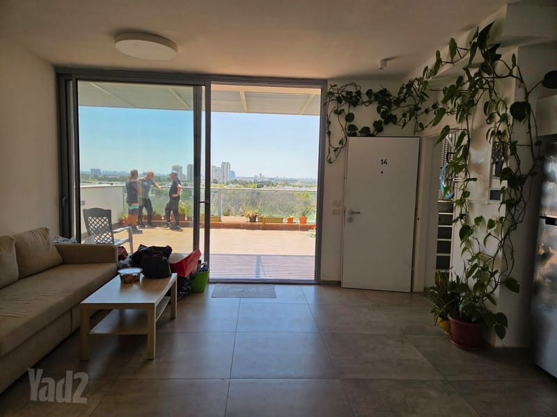 תמונה מיד2 – 3 חדרים • 8,000 ₪, יד אליהו, תל אביב (1)