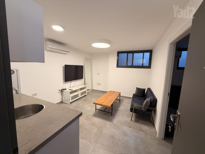 תמונה מיד2 – 2 חדרים • 3,500 ₪, משה לרר 60, ארגמן, נס ציונה (1)