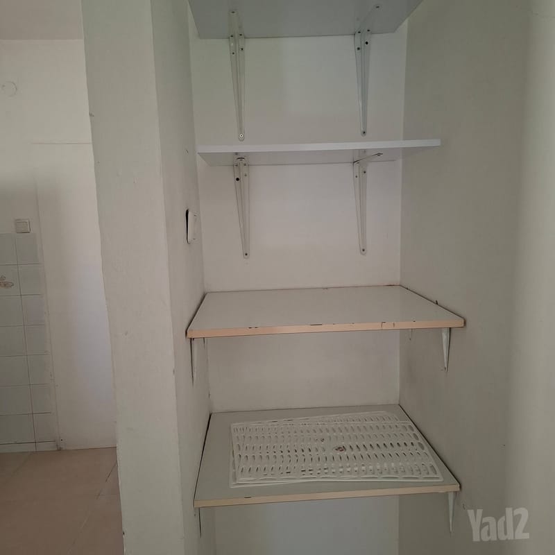 תמונה מיד2 – 2 חדרים • 4,600 ₪, דב הוז 28, שיכון רסקו, רעננה (1)