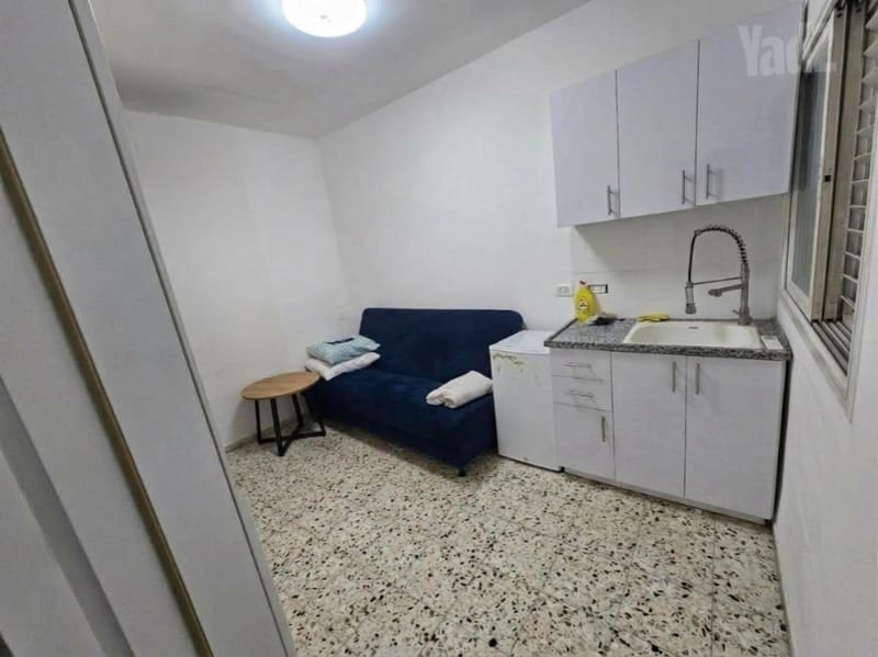 תמונה מיד2 – סטודיו • 2,300 ₪, יוסף טרומפלדור 17, אושיות, רחובות (1)