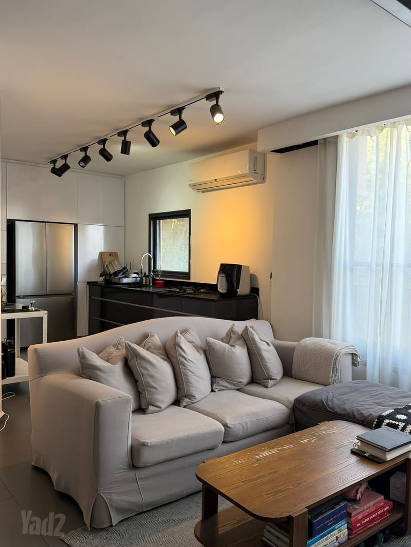 תמונה מיד2 – 3 חדרים • 7,300 ₪, סמטת אילנות, הדר, רמת השרון (1)