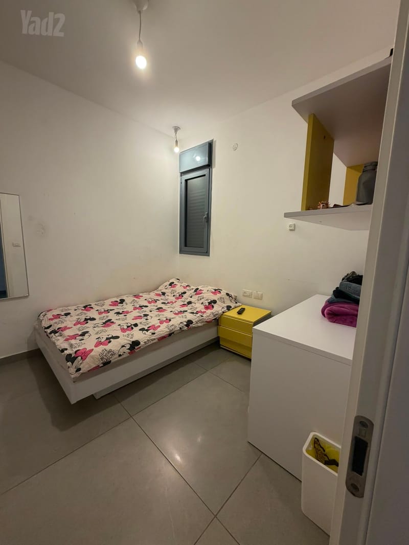 Photo from Yad2 – 5 Rooms • ₪8,400, נווה יהושע 46, Neve Yehoshua, Ramat Gan (1)