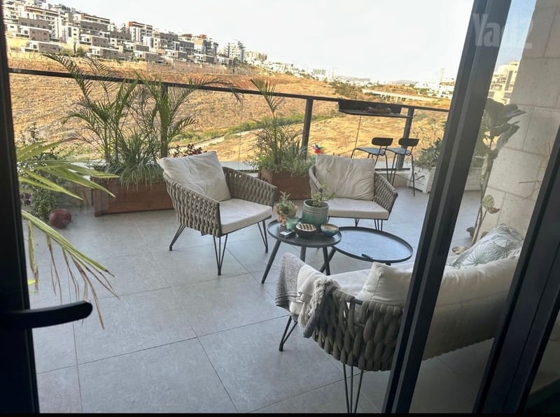 תמונה מיד2 – 4 חדרים • 7,500 ₪, יער חניתה 12, נופים, מודיעין-מכבים-רעות (1)