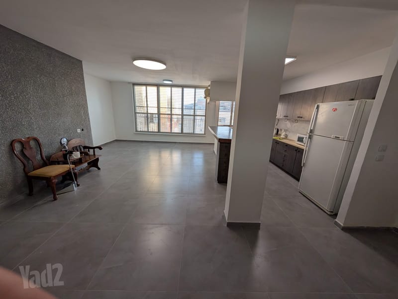 תמונה מיד2 – 3.5 חדרים • 6,900 ₪, דרך רמתיים 69, הוד השרון (1)
