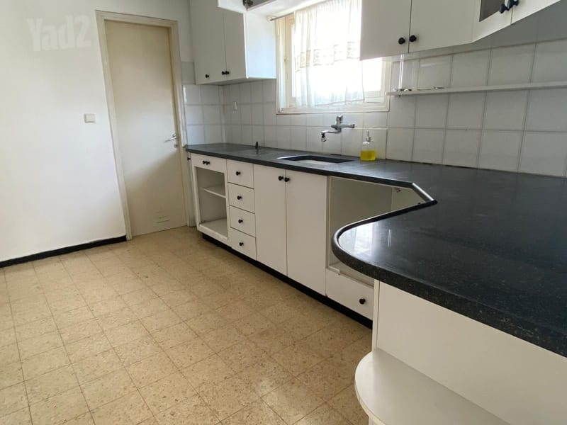 תמונה מיד2 – 3.5 חדרים • 5,200 ₪, ארתור רופין 28, נווה יהודה, רחובות (1)