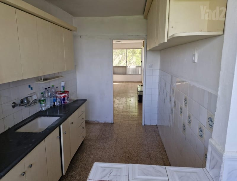 תמונה מיד2 – 3 חדרים • 3,800 ₪, הצפירה 11, נווה אשר, פרדס חנה-כרכור (1)