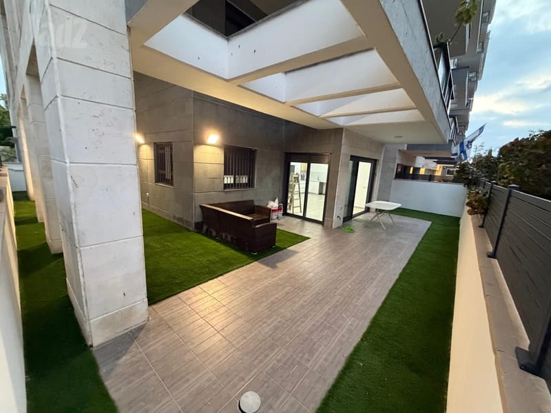 תמונה מיד2 – 3 חדרים • 8,500 ₪, וייצמן 129, קריית שז"ר, רעננה (1)