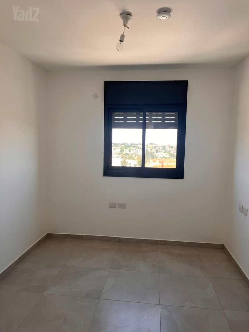 תמונה מיד2 – 4 חדרים • 7,800 ₪, יצחק ארנסט נבנצל 4, ארנונה, ירושלים (1)