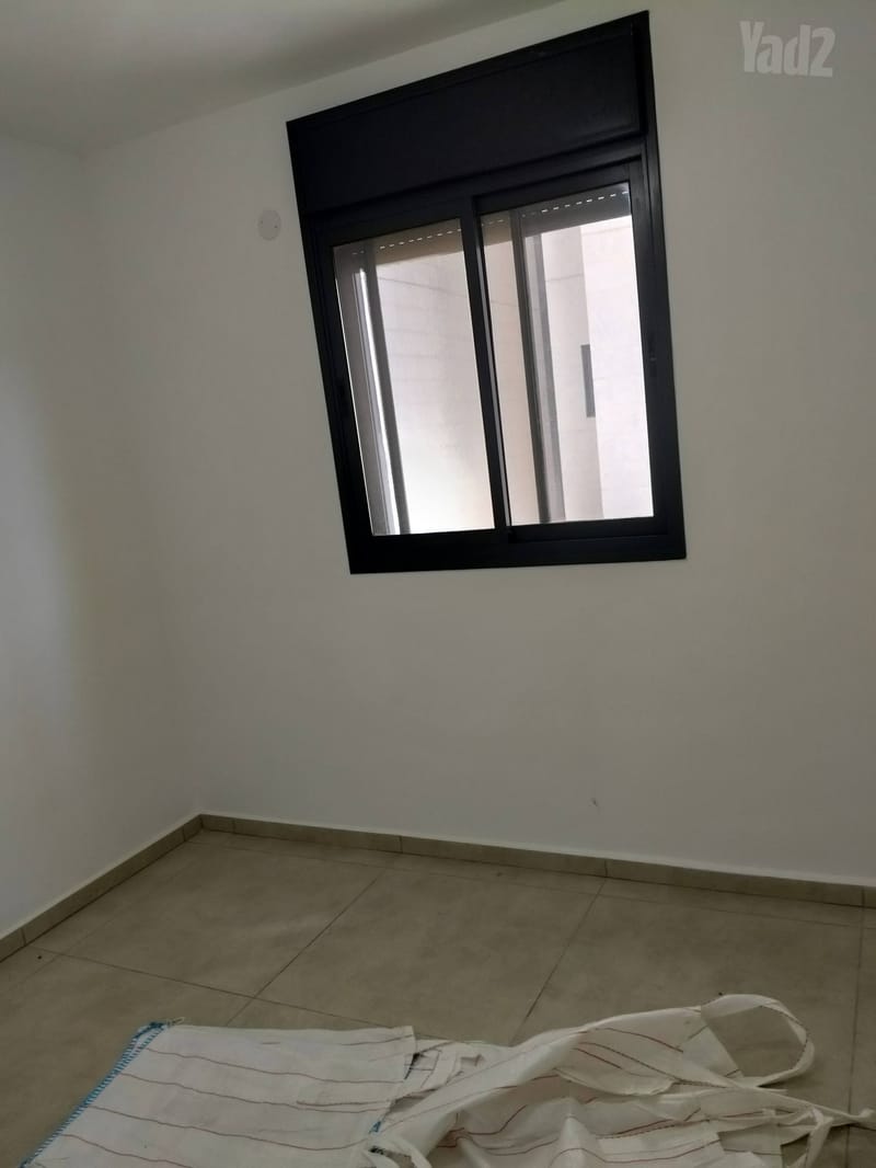 תמונה מיד2 – 6 חדרים • 3,480,000 ₪, צה"ל 8, רמת ורבר, פתח תקווה (1)