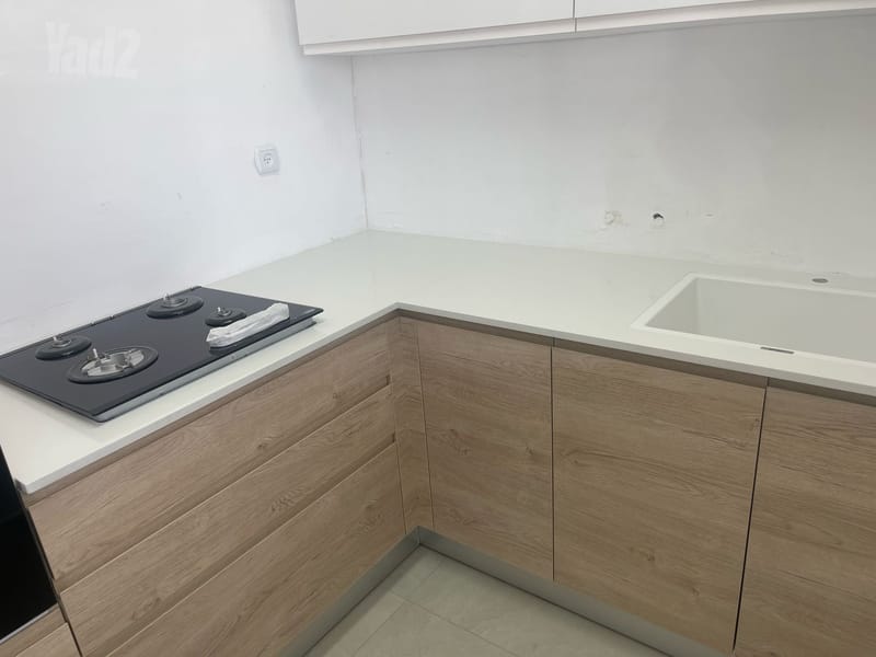תמונה מיד2 – 2.5 חדרים • 5,200 ₪, רחל הרשנזון 55, שכונה ד', רחובות (1)