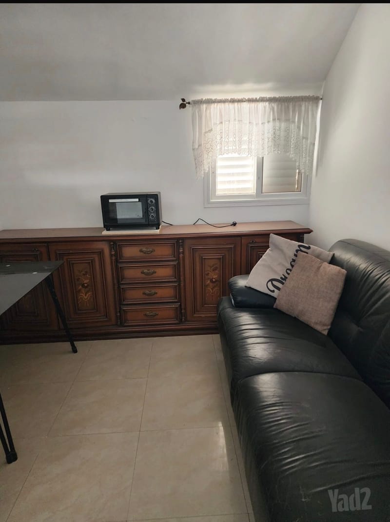 תמונה מיד2 – 2.5 חדרים • 3,500 ₪, התשעה 12, נאות שמיר, רמלה (1)