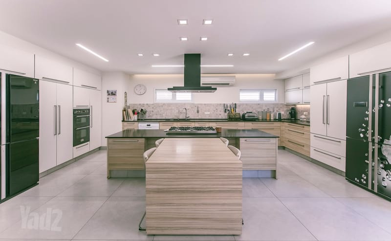 תמונה מיד2 – 5 חדרים • 3,590,000 ₪, הגר"א, פועלים ד', כפר סבא (1)