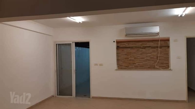 תמונה מיד2 – 2.5 חדרים • 4,200 ₪, בר יוחאי 4, גוננים (קטמונים), ירושלים (1)