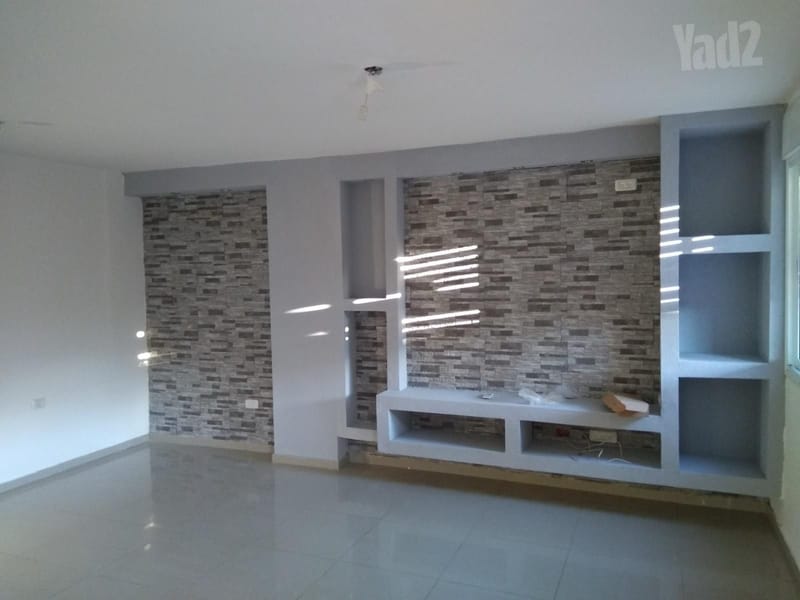 תמונה מיד2 – 3 חדרים • 5,300 ₪, כורש 8, עמידר, פרדס חנה-כרכור (1)