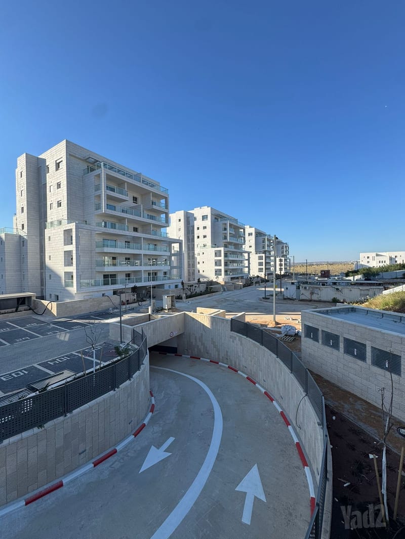Photo from Yad2 – 4 Rooms • ₪6,800, אלישע 10, HaNeviim, Rosh HaAyin (1)