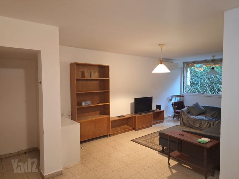תמונה מיד2 – 4 חדרים • 7,000 ₪, יהודה הנשיא 11, נווה אביבים וסביבתה, תל אביב (1)