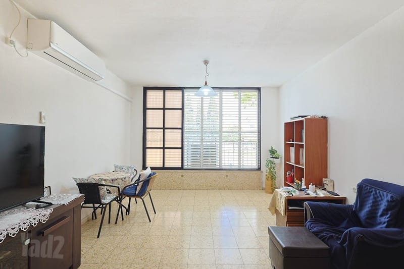 תמונה מיד2 – 4 חדרים • 1,899,000 ₪, הנביאים, הנביאים, בת ים (1)