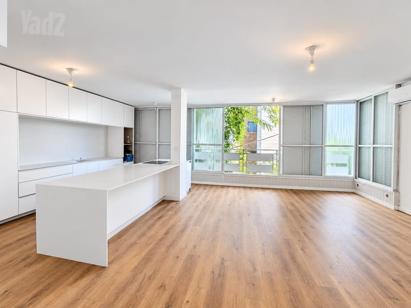תמונה מיד2 – 4.5 חדרים • 9,250 ₪, כצנלסון 83, בורוכוב, גבעתיים (1)