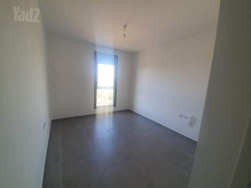 תמונה מיד2 – 5 חדרים • 8,700 ₪, שתולים 55, עזרא והארגזים, תל אביב (1)