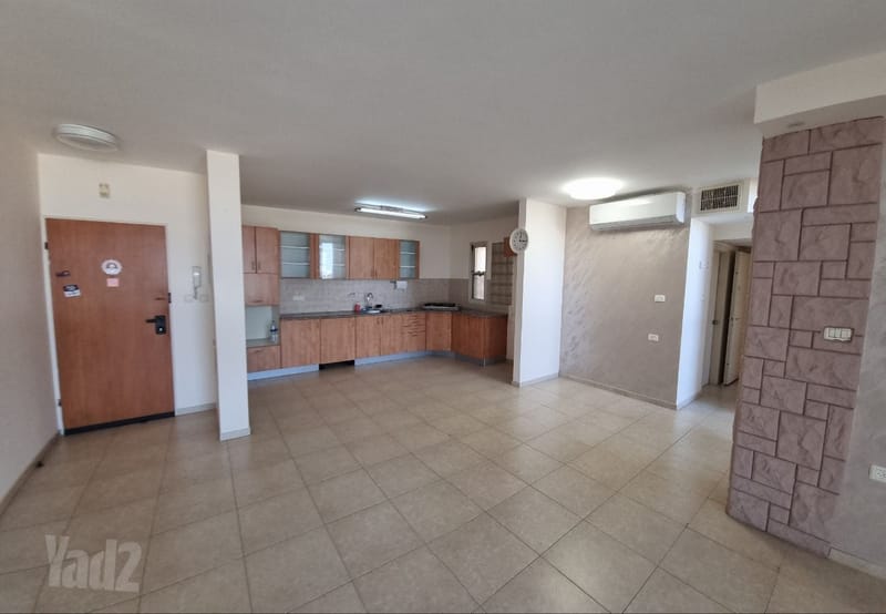 Photo from Yad2 – 3 Rooms • ₪4,000, בר ניסן 27, Neve Zeev, Beer Sheva (1)