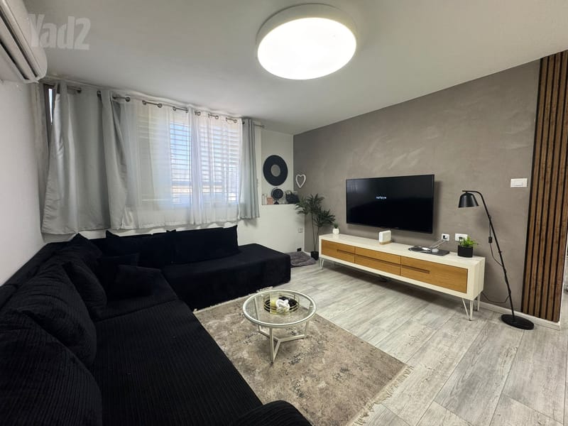 תמונה מיד2 – 4 חדרים • 6,500 ₪, ד"ר נח קפלינסקי 8, מפדה אזרחי, חולון (1)