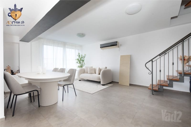 תמונה מיד2 – 4.5 חדרים • 2,800,000 ₪, חיל הרגלים, נווה חוף, ראשון לציון (1)
