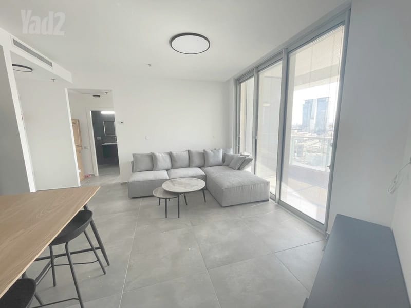 Photo from Yad2 – 3 Rooms • ₪10,500, גרציאני יצחק 8, Sarona, Tel Aviv (1)