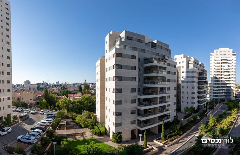 תמונה מיד2 – 5 חדרים • 8,200 ₪, הרב זכריה מדאר, שעריים, רחובות (1)