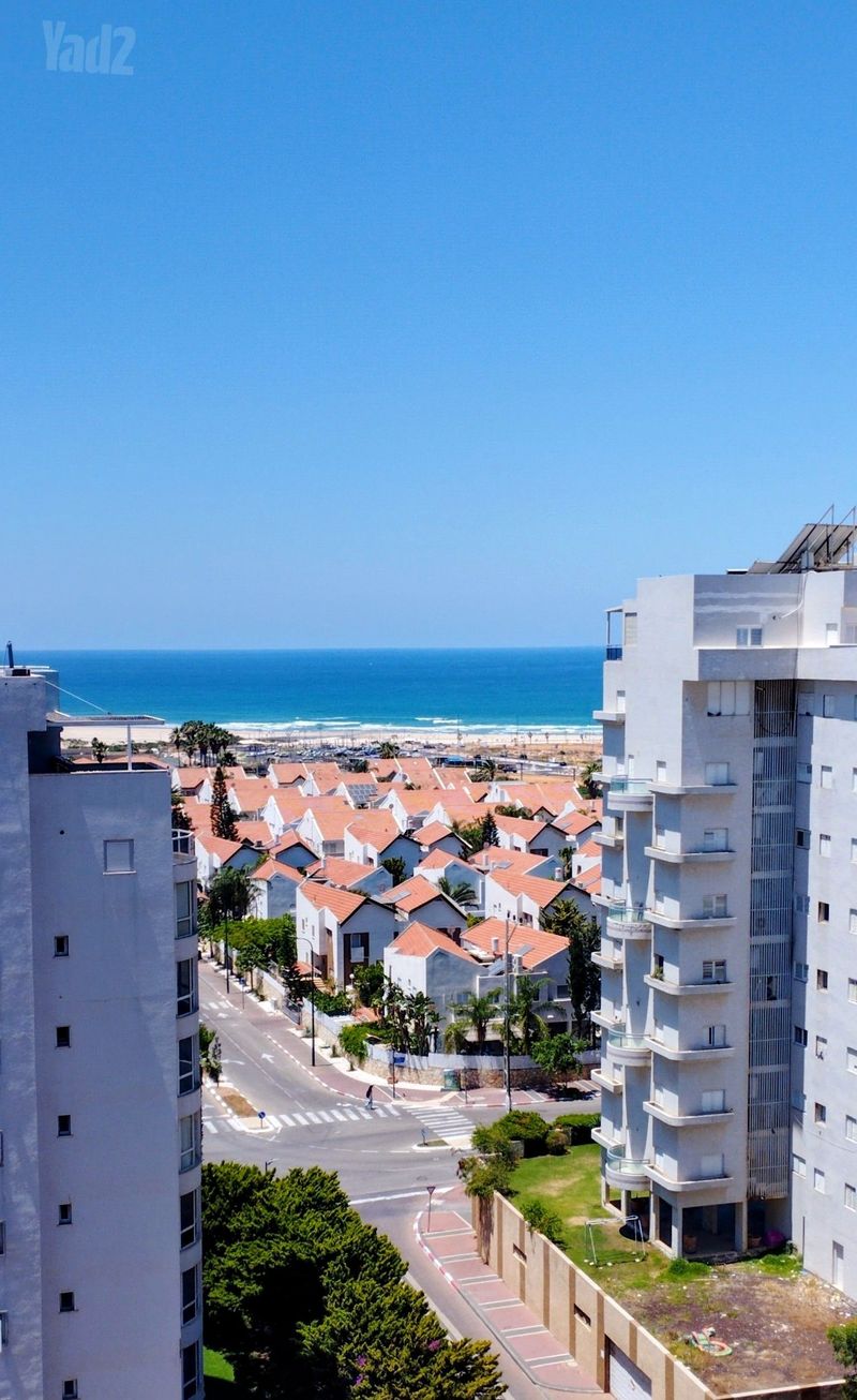 תמונה מיד2 – 7 חדרים • 5,380,000 ₪, עולש מצוי 10, רמת פולג, נתניה (1)