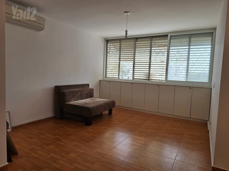 תמונה מיד2 – 4 חדרים • 4,500 ₪, ברק 20, סביוני לוד, לוד (1)