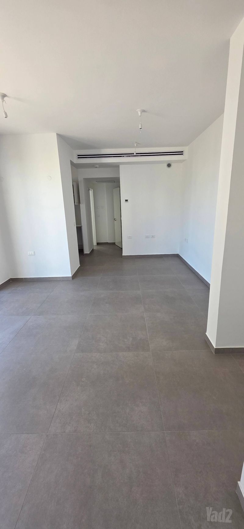 תמונה מיד2 – 3 חדרים • 7,500 ₪, הזית 4, קיראון, קרית אונו (1)