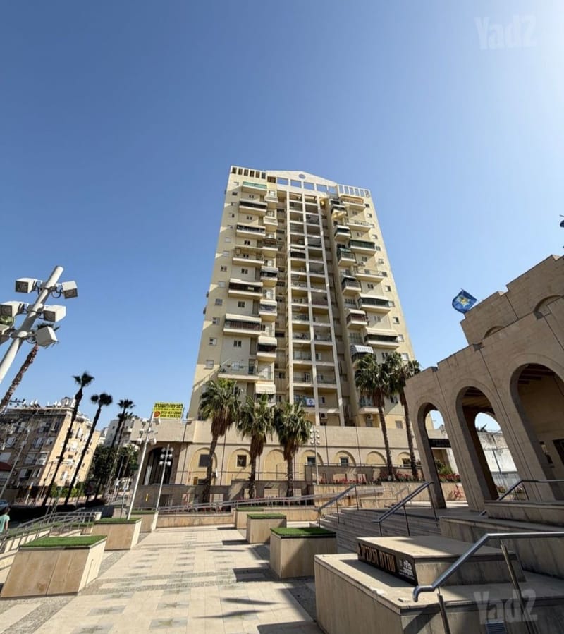 תמונה מיד2 – 4 חדרים • 2,100,000 ₪, המכבים 3, קרול, פתח תקווה (1)
