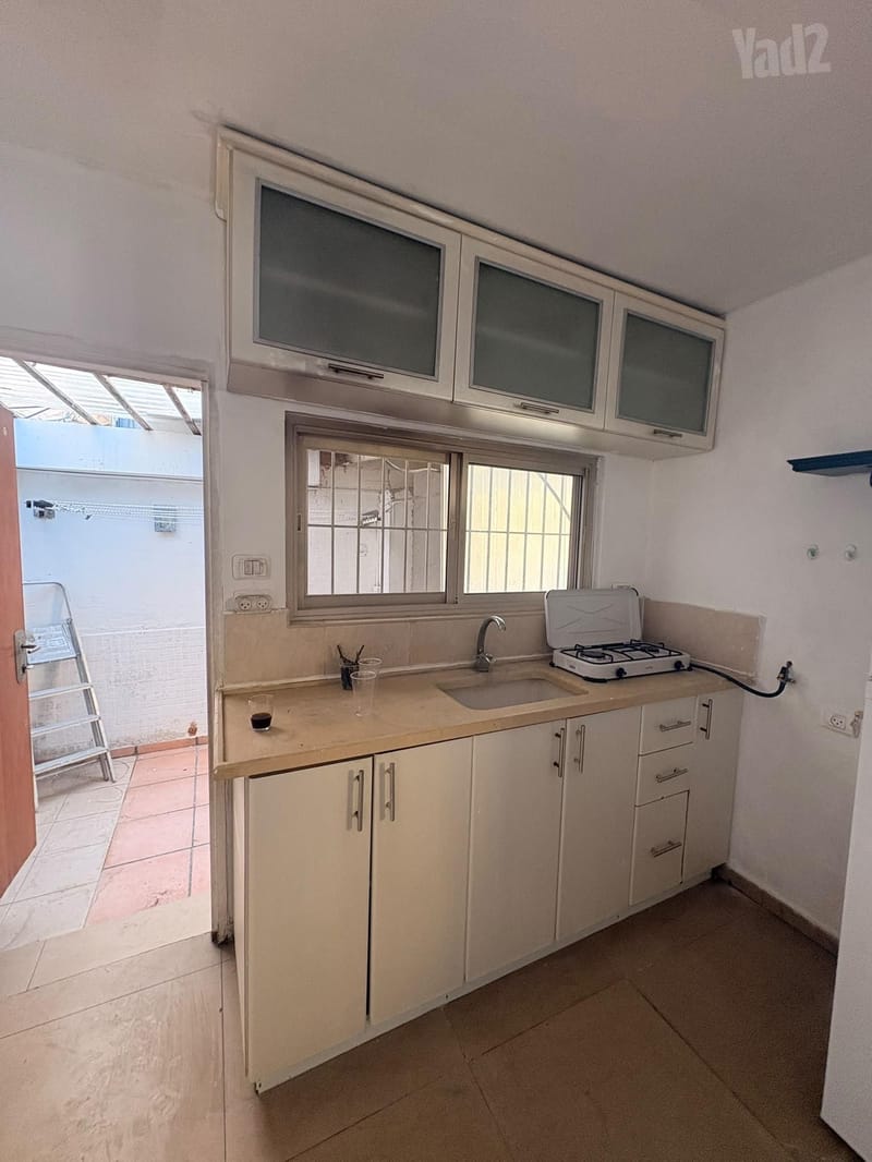 תמונה מיד2 – 2 חדרים • 4,000 ₪, נטעים 7, התקווה, תל אביב (1)