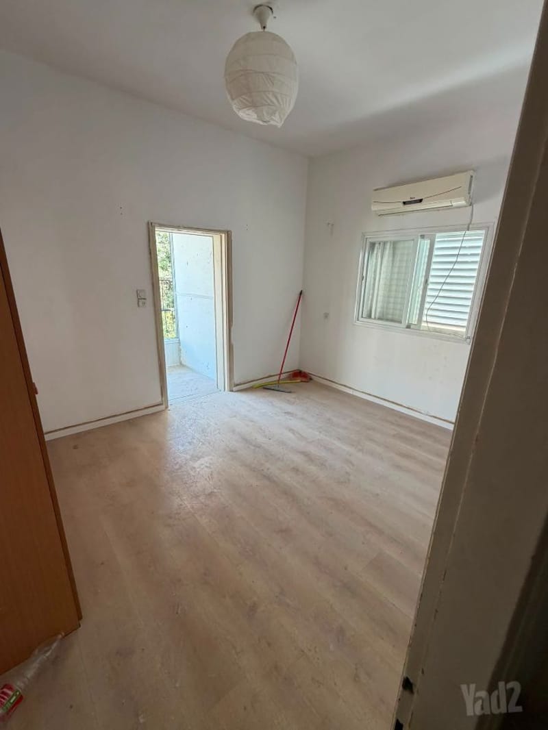תמונה מיד2 – 2 חדרים • 4,950 ₪, מגדים 14, בן-גוריון, רמת גן (1)