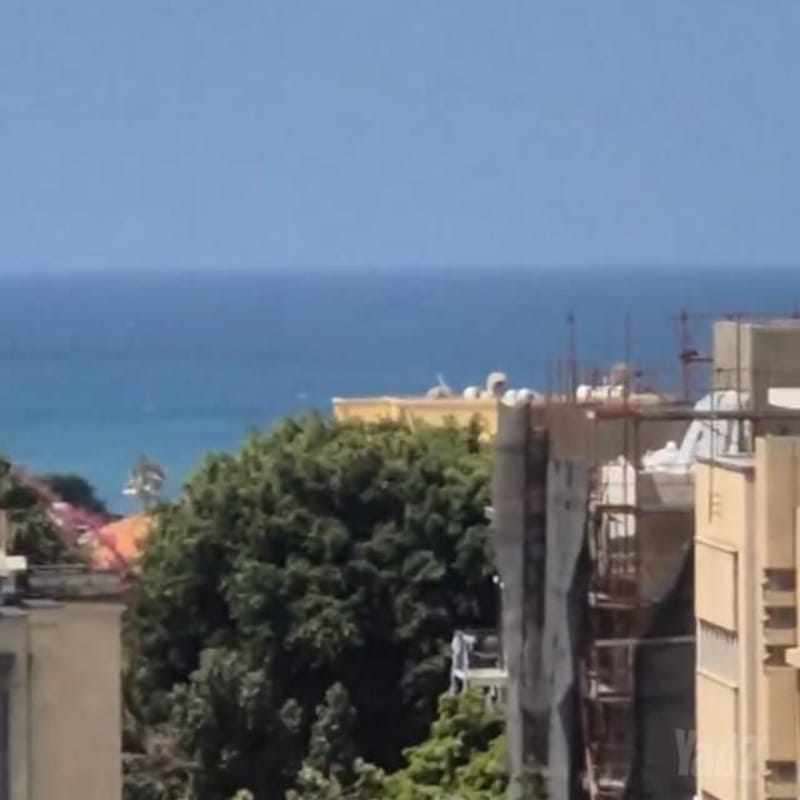 תמונה מיד2 – 2 חדרים עם שותפים • 2,000 ₪, לילינבלום 46, לב תל אביב, תל אביב