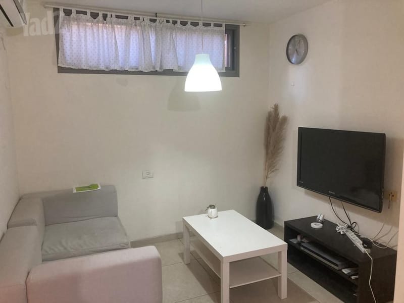 Photo from Yad2 – 2.5 Rooms • ₪3,750, ברוך בנאסרף 19, Kiryat Hatnei Pras Nobel, Rishon LeZion (1)