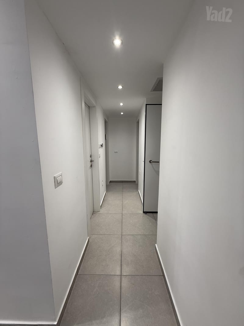 תמונה מיד2 – 4 חדרים • 4,800 ₪, דרך ארץ 40, עיר היין, אשקלון (1)