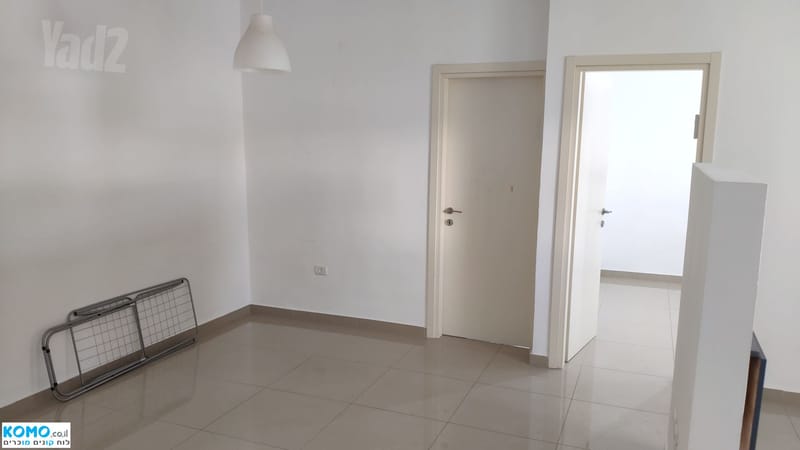 Photo from Komo – 3 Rooms • ₪5,700, בניהו 21, Ramat Shikma, Ramat Gan (1)