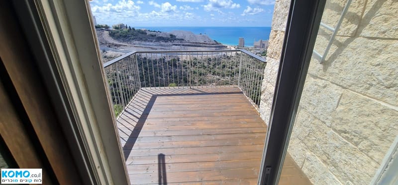 Photo from Komo – 5 Rooms • ₪5,200, דרך הים 151, Western Carmel, Haifa (1)