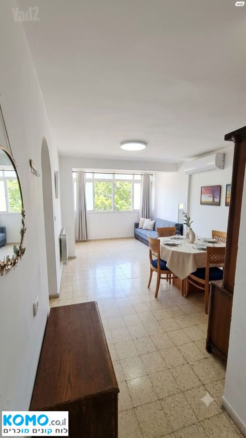Фото с Komo – 3 Комнаты • 5,500 ₪, גנרל קניג פייר 14, Мекор-Хаим, Иерусалим (1)