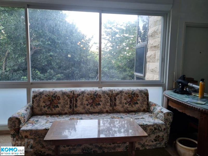 Photo from Komo – 5 Rooms • ₪7,500, שד הברושים 4, Merkaz HaCarmel, Haifa (1)