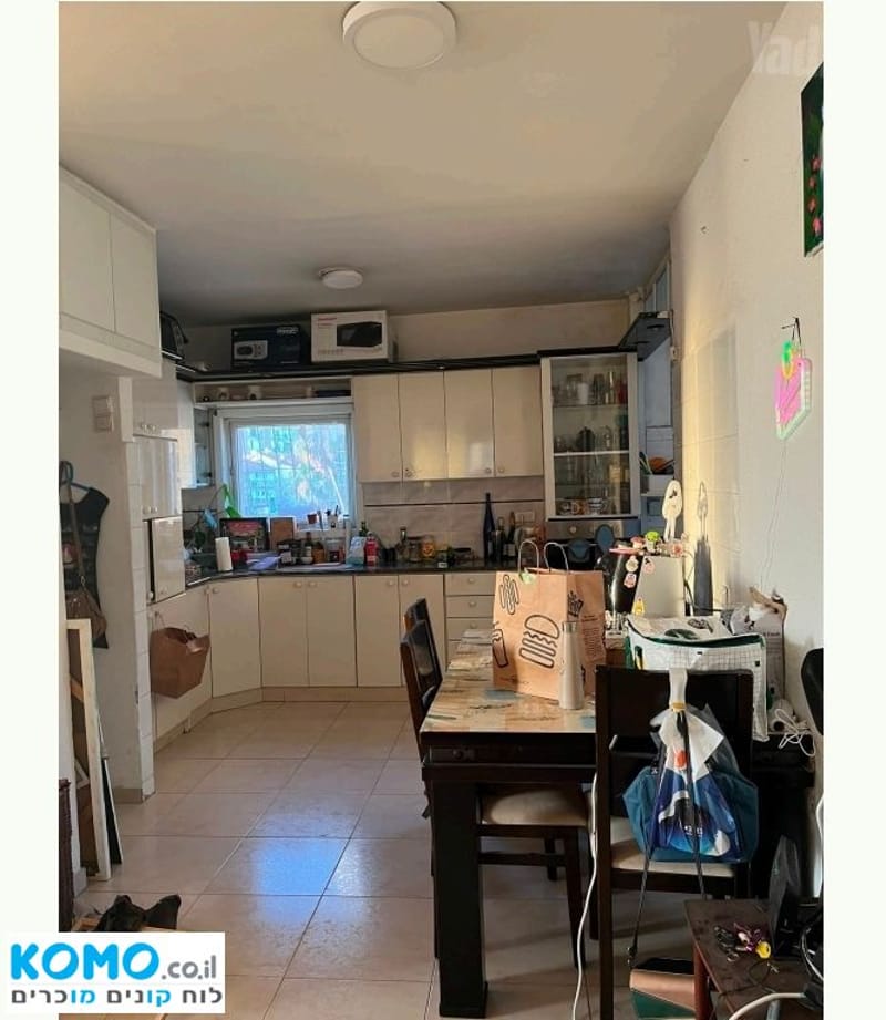 תמונה מקומו – 4 חדרים • 7,500 ₪, ז'בוטינסקי 82, מרכז העיר, רמת גן (1)