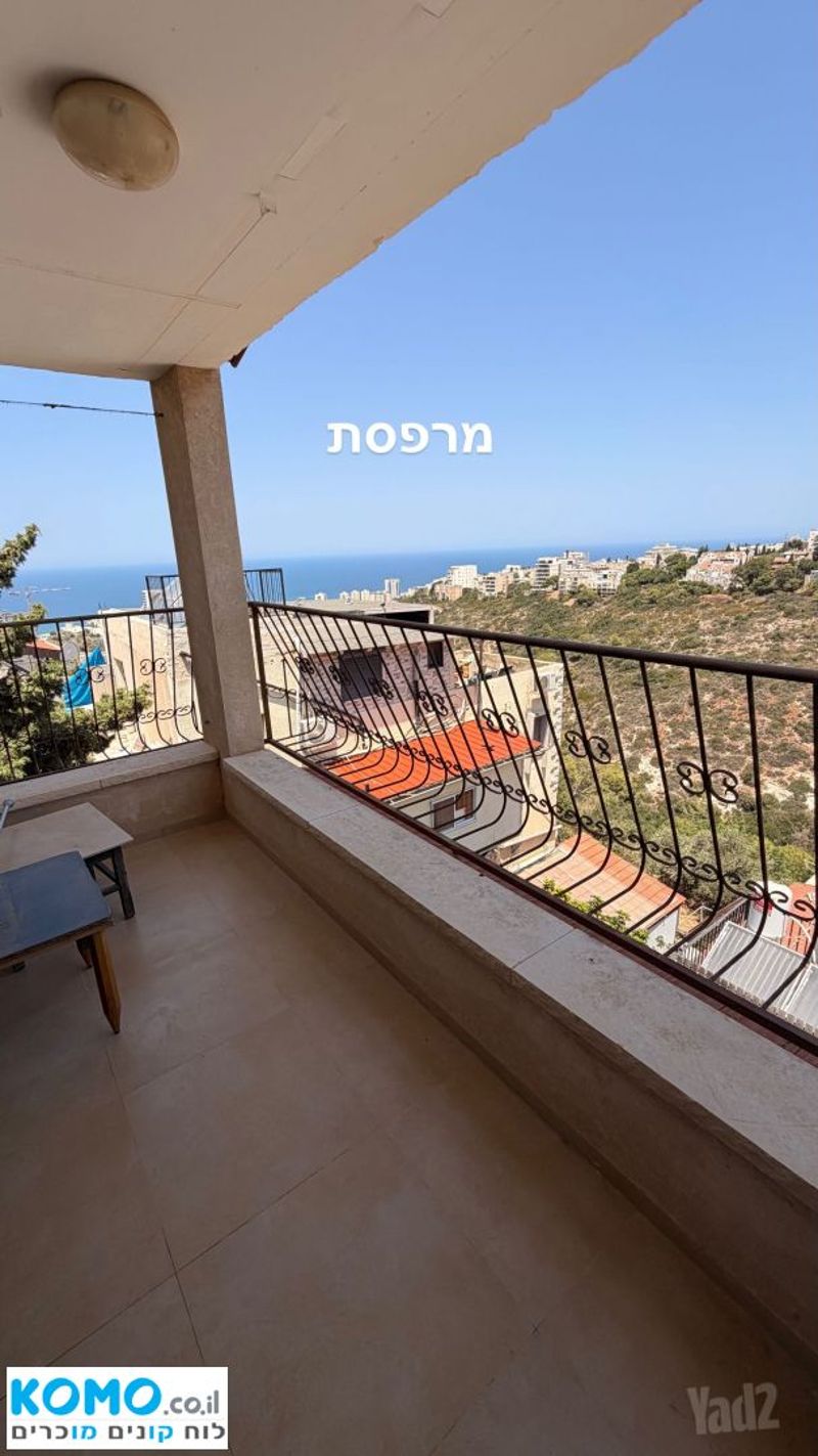 Photo from Komo – 3 Rooms • ₪3,900, כבירים 72, Kababir, Haifa (1)