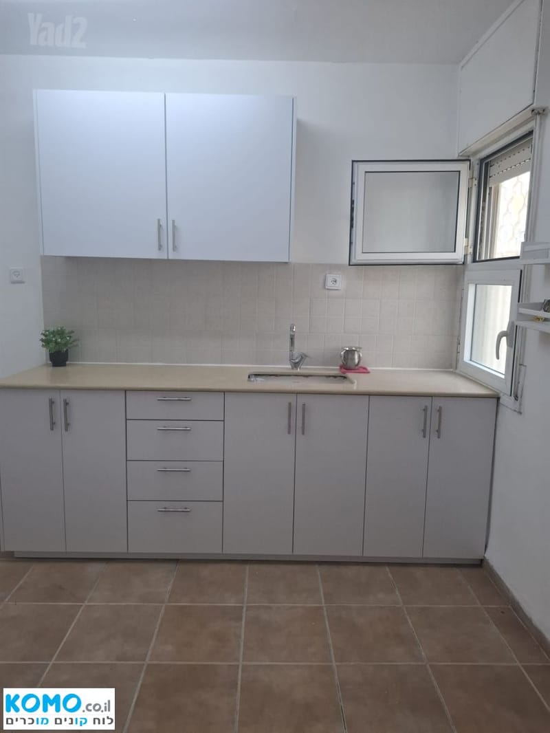תמונה מקומו – 3 חדרים • 3,900 ₪, קדושי השואה 7, קריית שמואל, חיפה (1)