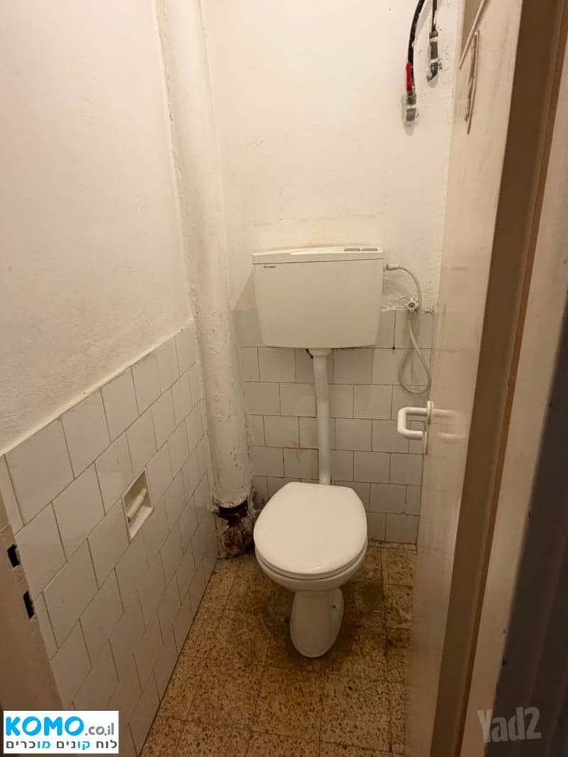 Photo from Komo – 2.5 Rooms • ₪4,500, ההגנה כפר אז"ר 7, Kfar Azar, Ramat Gan (1)